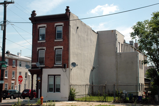 1535-1539 N American St in Philadelphia, PA - Building Photo - Building Photo