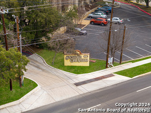 8642 Fredericksburg Rd in San Antonio, TX - Building Photo - Building Photo