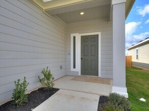 19400 Caymus Dr in Pflugerville, TX - Building Photo - Building Photo