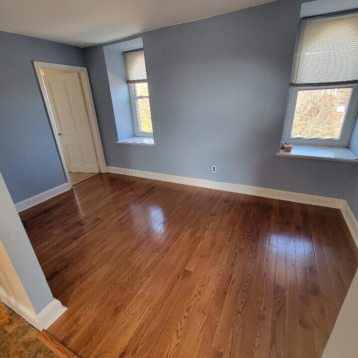 300 W Baltimore Ave in Media, PA - Building Photo