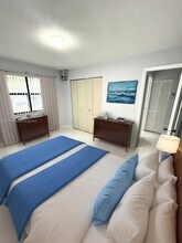 10070 NW 6th St in Pembroke Pines, FL - Building Photo - Building Photo