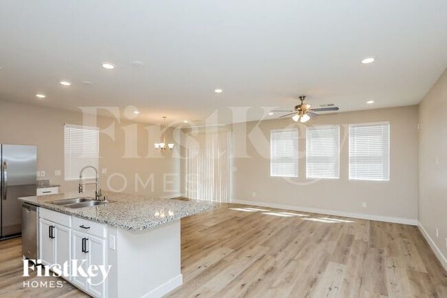 9320 Ettrick Ct in Las Vegas, NV - Building Photo - Building Photo