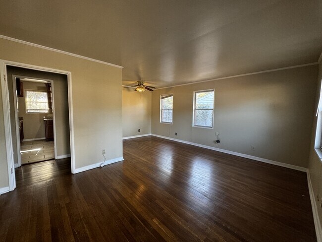 4967 Sea Isle Rd in Memphis, TN - Building Photo - Building Photo