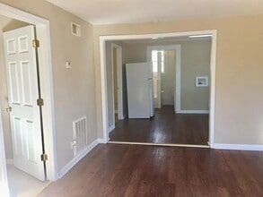 209 Nicholtown Rd in Greenville, SC - Building Photo - Building Photo