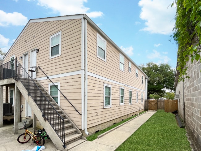 4813 Thrush St in Metairie, LA - Building Photo - Building Photo