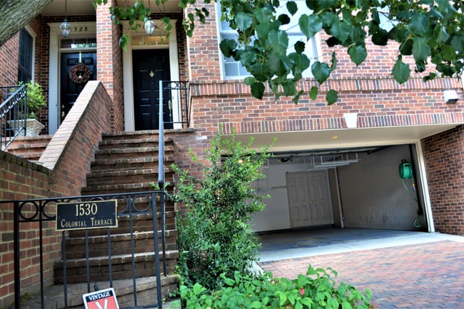1530 N Colonial Terrace in Arlington, VA - Building Photo - Building Photo