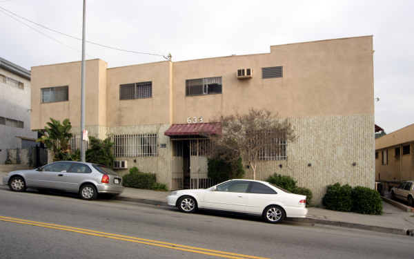 633 Alpine St in Los Angeles, CA - Building Photo - Building Photo