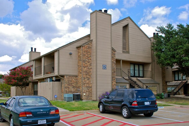 The Cedars Apartment in Mesquite, TX - Building Photo - Building Photo