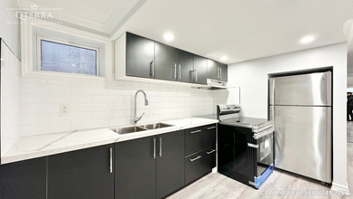 2-6 Exbury Rd in Toronto, ON - Building Photo - Building Photo