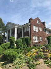 1405 Severn St, Unit 3 in Pittsburgh, PA - Foto de edificio - Building Photo