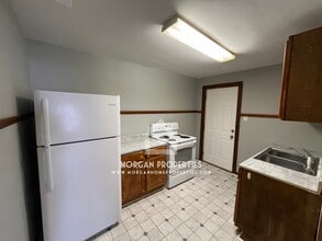 917 E 8th St, Unit 4 in Anderson, IN - Building Photo - Building Photo