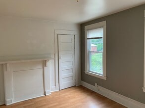 230 Robinson St in Pittsburgh, PA - Building Photo - Building Photo