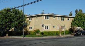 2593 Madden Ave Apartamentos