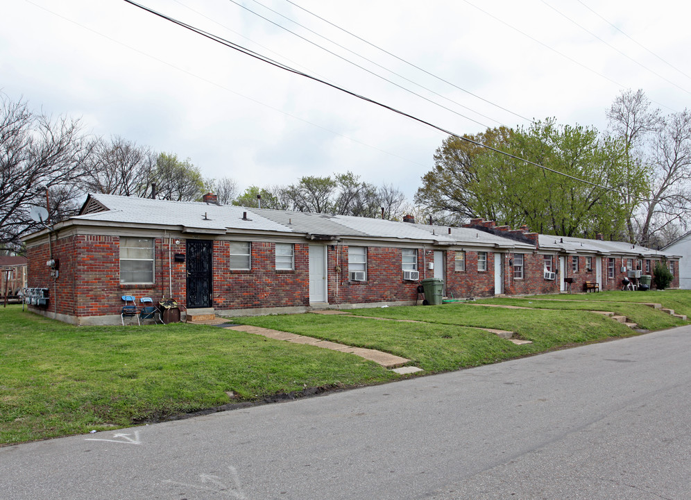 558-572 Life Ave in Memphis, TN - Building Photo