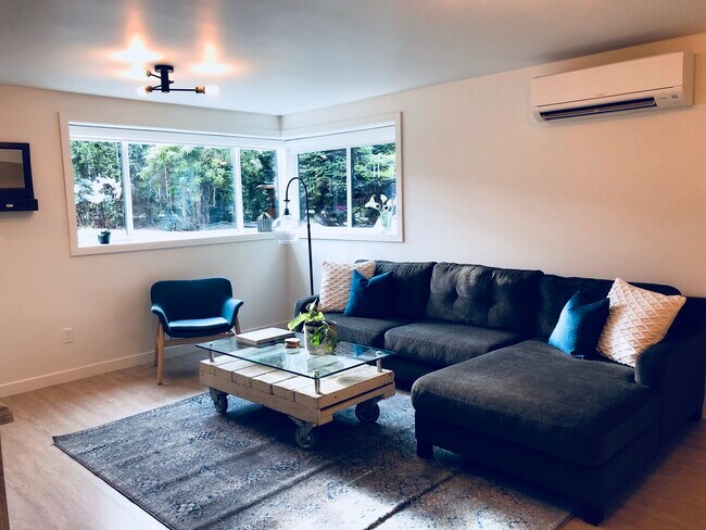 514 NE 85th St, Unit A in Seattle, WA - Building Photo - Building Photo