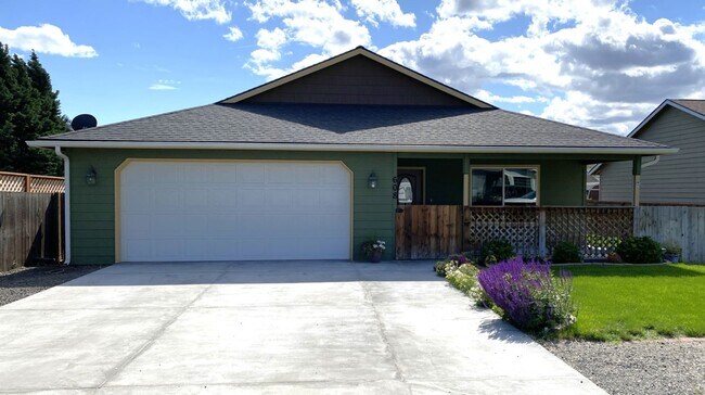 property at 608 4th St