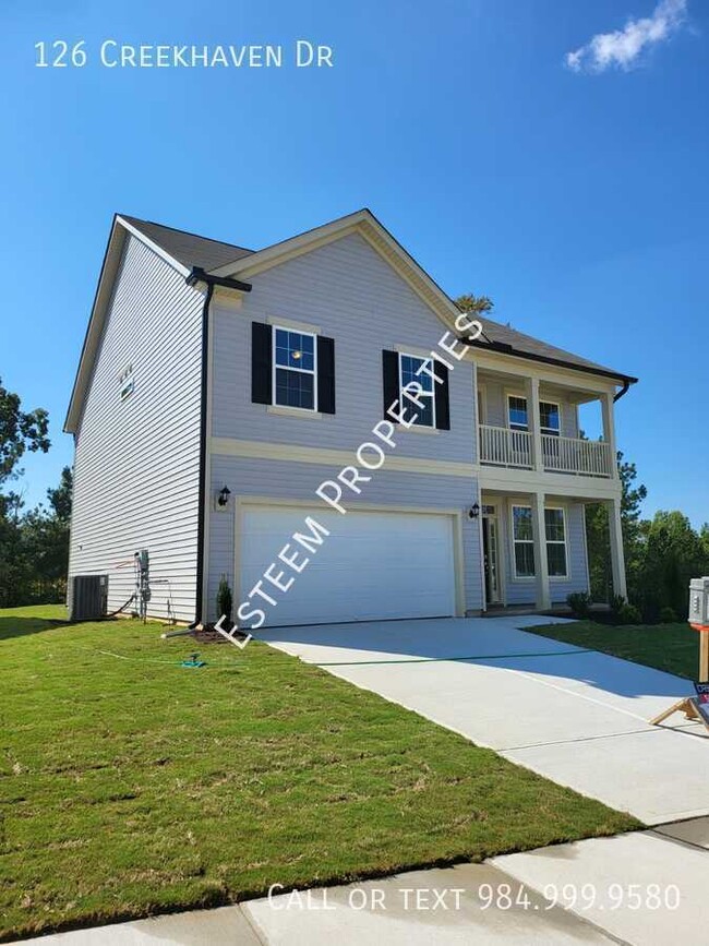 126 Creekhaven Dr in Angier, NC - Foto de edificio - Building Photo