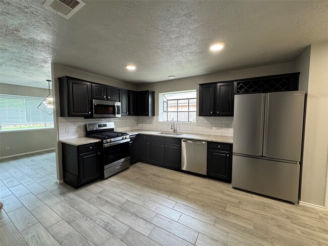 13318 Raven Roost Dr