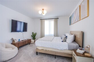 7378 Crown Lndg St in Enterprise, NV - Building Photo - Building Photo