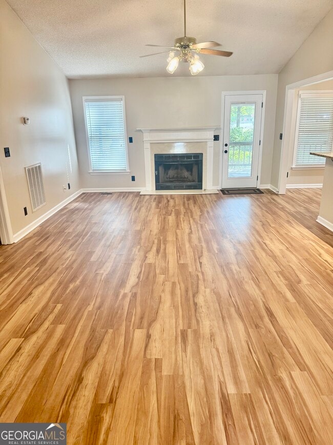 220 Autumn Trace Ct in Macon, GA - Building Photo - Building Photo