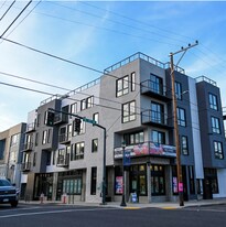 1477 NE Alberta St, Unit 22 in Portland, OR - Building Photo