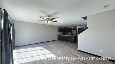 Sophisticated 3-Bedroom Home in Sioux Falls in Sioux Falls, SD - Building Photo - Building Photo