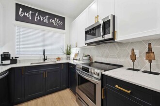 Hideaway North Scottsdale in Scottsdale, AZ - Foto de edificio - Building Photo