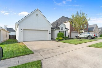 657 Cielo Vista Rd in Lexington, KY - Building Photo - Building Photo