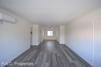 4334 Mammoth Ave in Los Angeles, CA - Building Photo - Building Photo