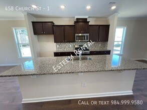 458 Church St in Morrisville, NC - Building Photo - Building Photo
