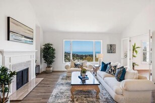 2771 St Laurent Pl in San Diego, CA - Building Photo