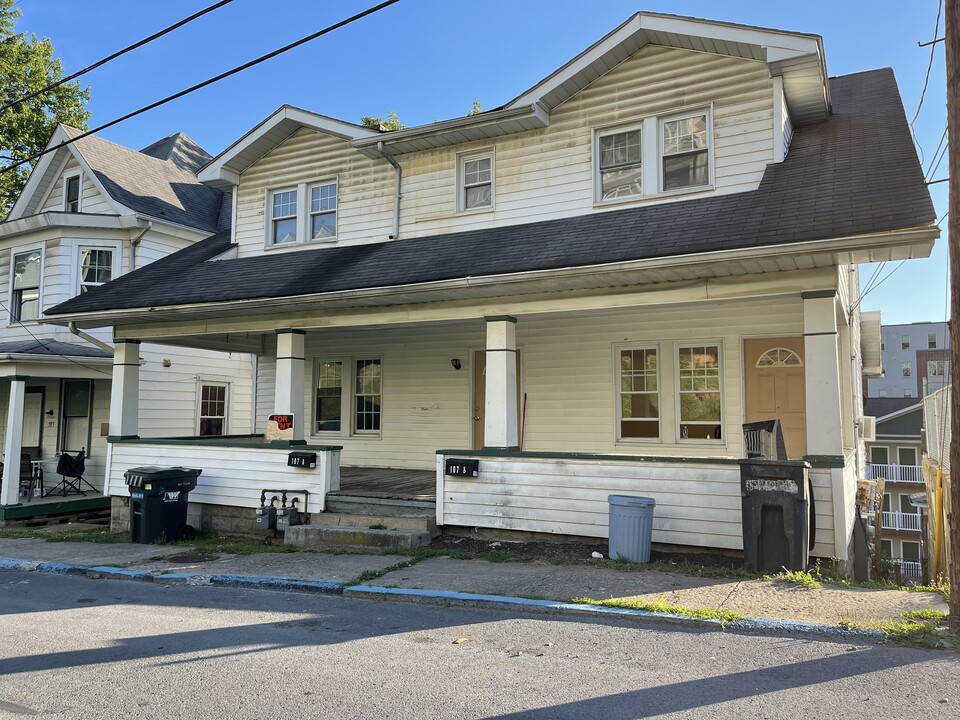 107 Jones Ave, Unit 107 Unit A in Morgantown, WV - Building Photo