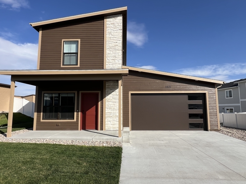 1631 Carol Ann Wy in Cheyenne, WY - Foto de edificio