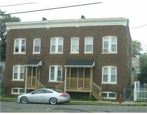 365-367 Garretson Ave in Perth Amboy, NJ - Building Photo