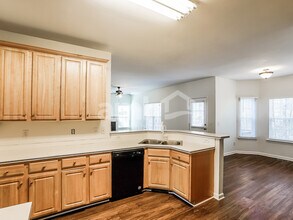 5300 Logos Ct in Raleigh, NC - Building Photo - Building Photo