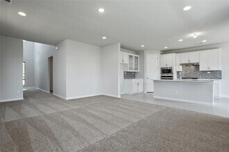 329 High Plains Pass in Liberty Hill, TX - Building Photo - Building Photo
