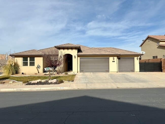219 Rome Dr in Saint George, UT - Building Photo - Building Photo