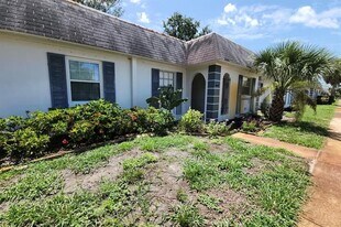 4240 Sheldon Pl in New Port Richey, FL - Building Photo