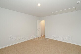 1645 Weatherend Dr in Rural Hall, NC - Building Photo - Building Photo