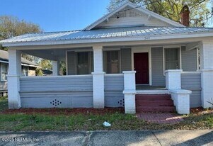 340 W 23rd St in Jacksonville, FL - Building Photo