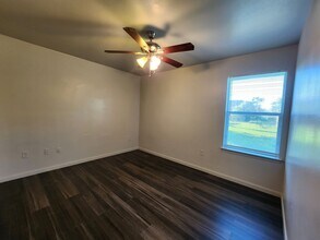 1399 Trinidad St in Beaumont, TX - Building Photo - Building Photo
