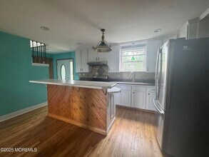 15 Twilight Ave in Keansburg, NJ - Building Photo - Building Photo