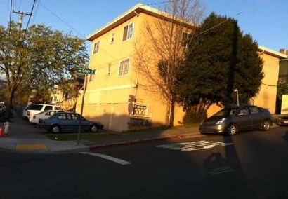 3500 35th Ave in Oakland, CA - Foto de edificio - Building Photo