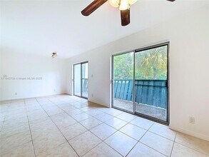 8911 NW 28th Dr in Coral Springs, FL - Building Photo - Building Photo