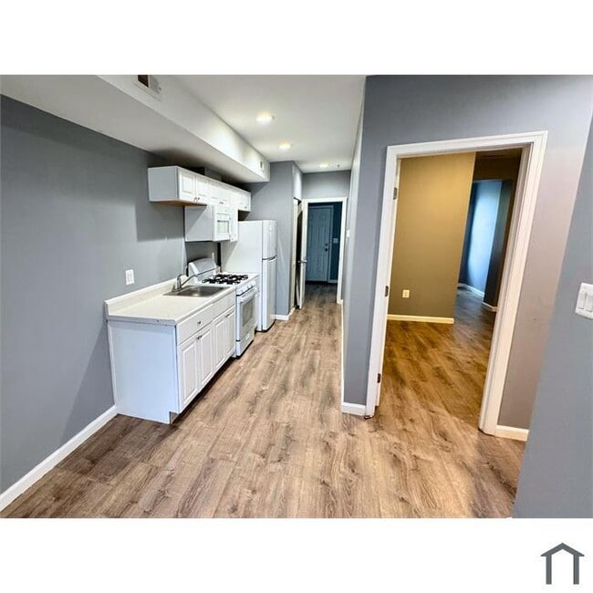 1712 R St SE in Washington, DC - Building Photo - Building Photo