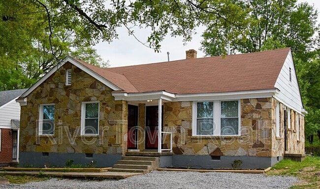 3175 Jackson Ave in Memphis, TN - Building Photo - Building Photo