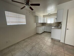 189 N Hemet St in Hemet, CA - Building Photo - Building Photo