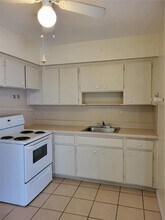 16041 NE 19th Ct, Unit 2 in North Miami Beach, FL - Building Photo - Building Photo