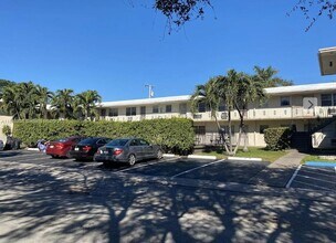 1755 NE 116th Rd in North Miami, FL - Building Photo - Building Photo