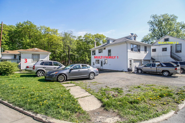 10-16 Hillside Ter in Newton, NJ - Foto de edificio - Building Photo